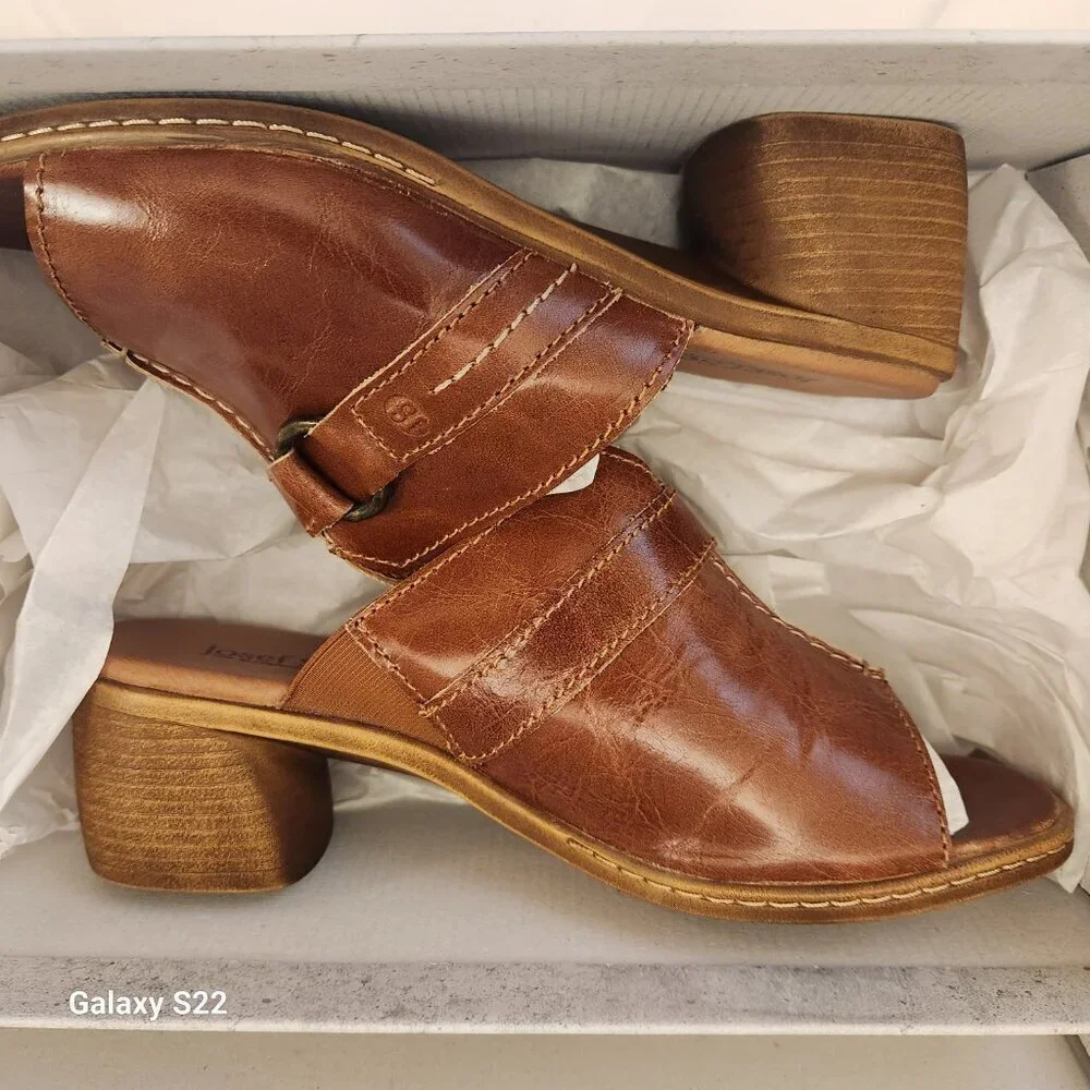 Josef Seibel Catalonia 25 Camel Dolomite Ladies Heeled Sandals. NIB. Size 6.5